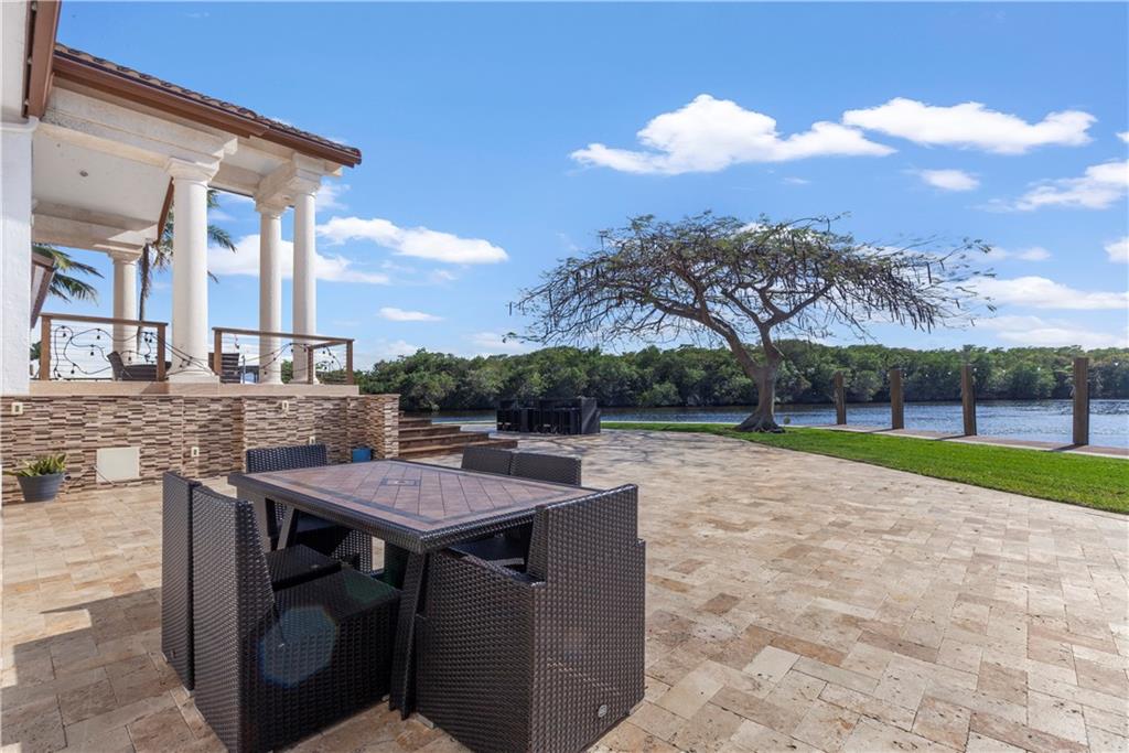 Palm Grove Acres - Residential