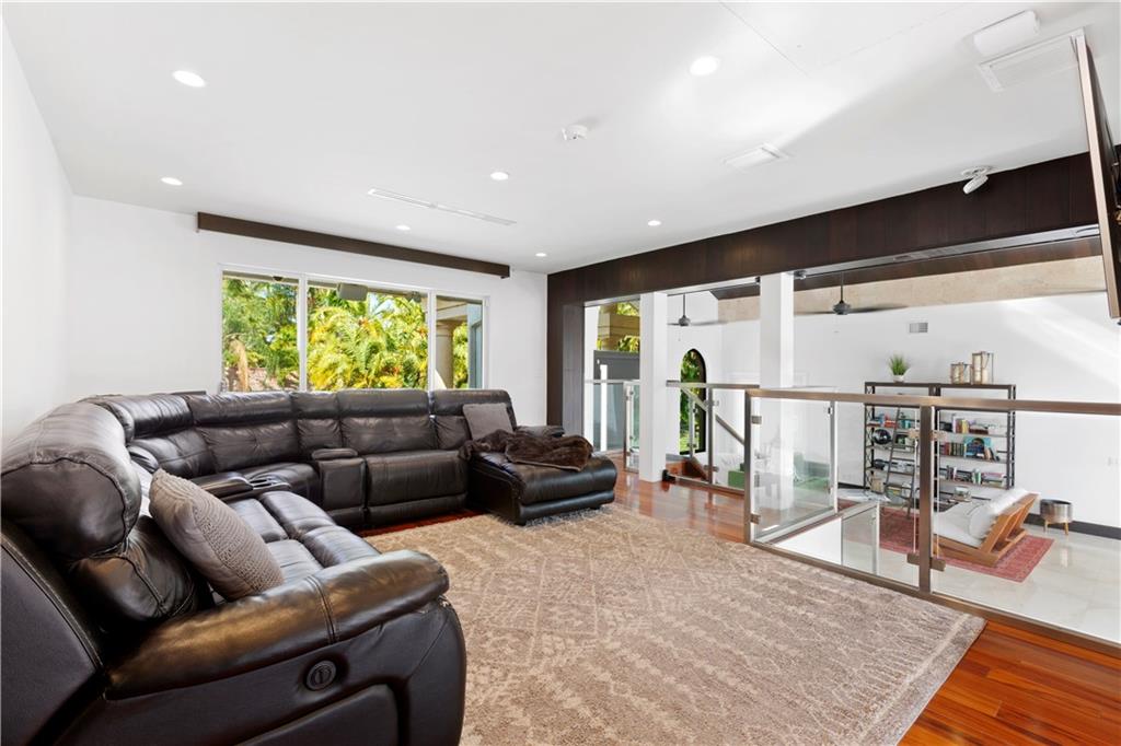 Palm Grove Acres - Residential