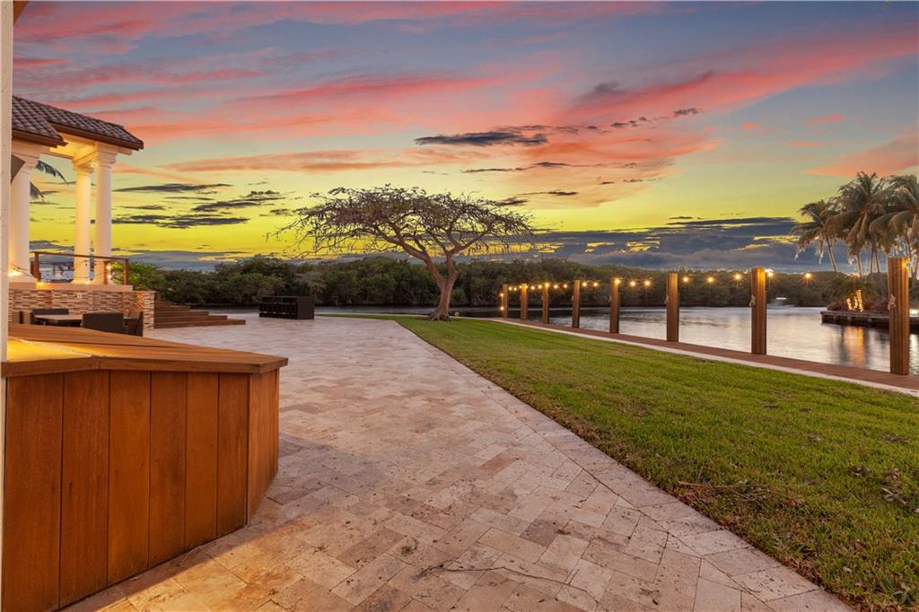 Palm Grove Acres - Residential