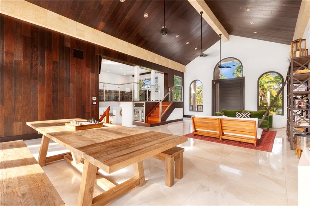 Palm Grove Acres - Residential