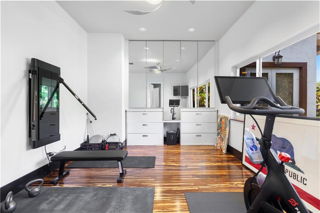 Palm Grove Acres - Residential