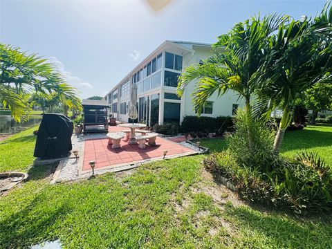 153 Tilford H H Deerfield Beach FL 33442