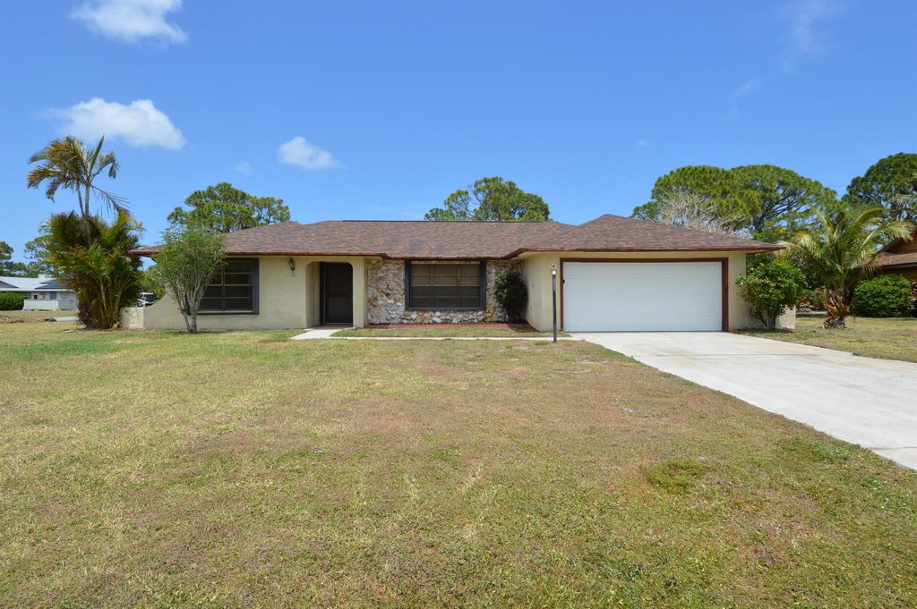 Photo of 5569 SE Paramount Drive, Stuart, FL 34997 (MLS # R11084570)