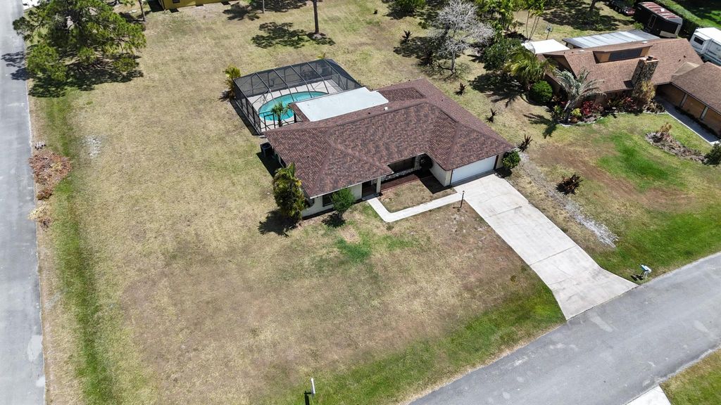 Photo of 5569 SE Paramount Drive, Stuart, FL 34997 (MLS # R11084570)