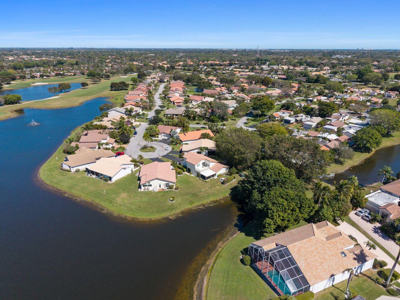 Indian Spring - The Mews - Residential