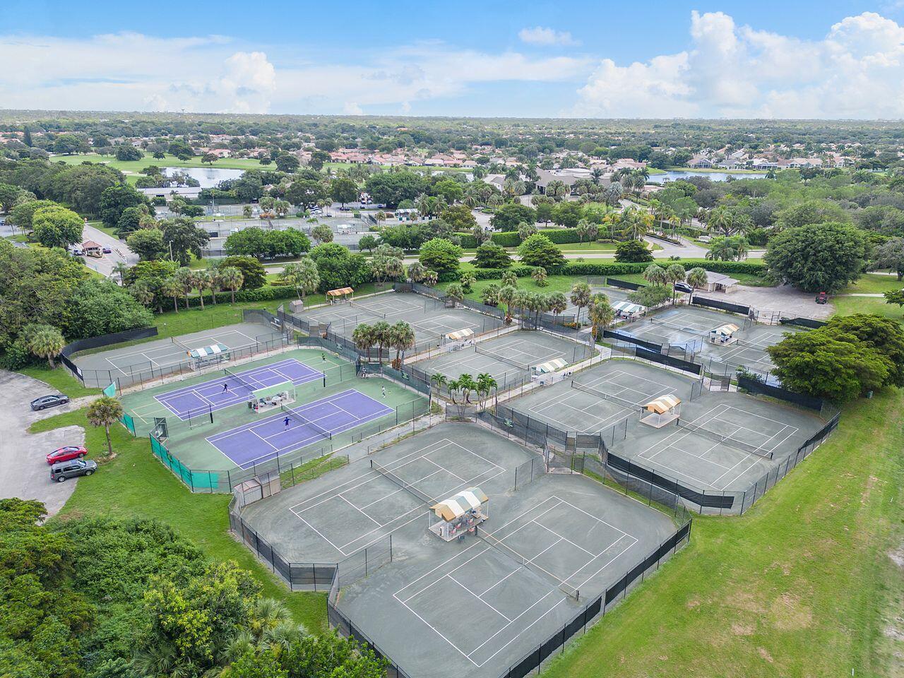 Indian Spring - The Mews - Residential