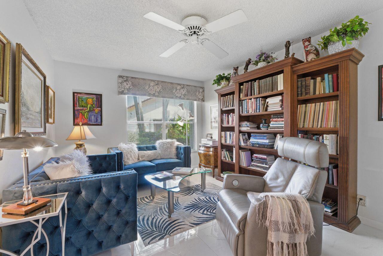 Indian Spring - The Mews - Residential