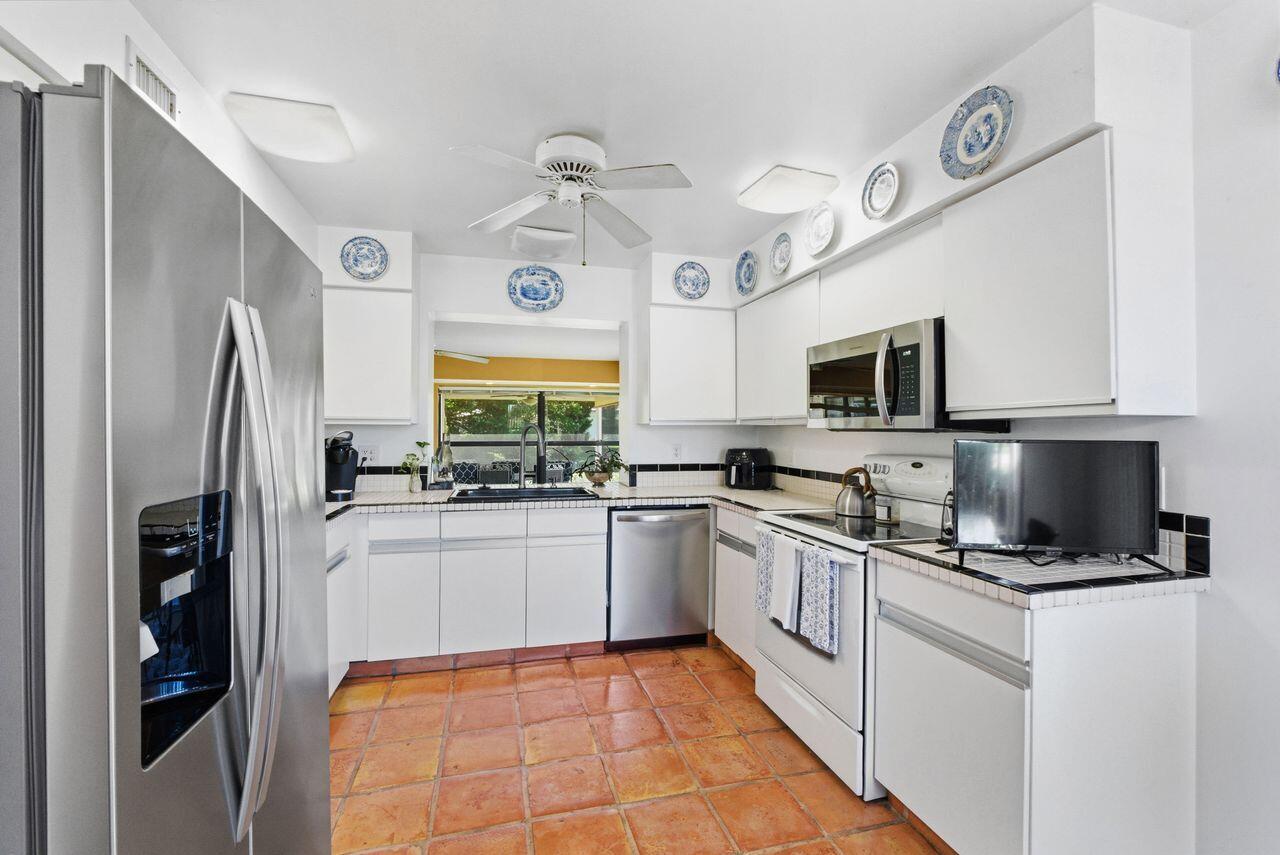 Indian Spring - The Mews - Residential