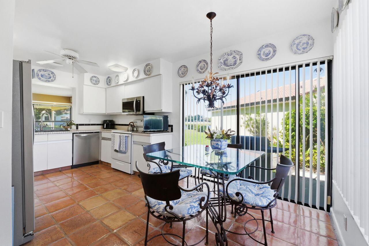 Indian Spring - The Mews - Residential