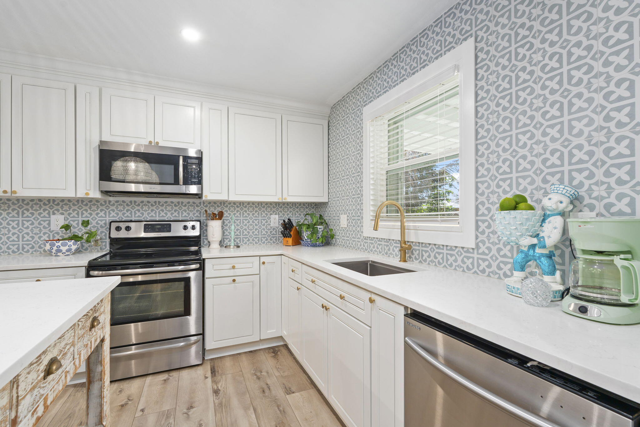 SKYLINE HEIGHTS - Residential