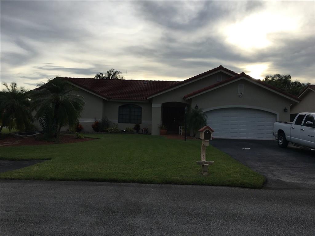 Waverly Hundred 141-40 B - Residential