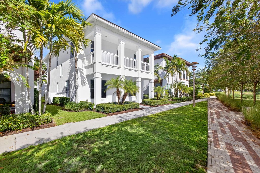 Photo of 7053 Edison Place, Palm Beach Gardens, FL 33418 (MLS # R11123327)