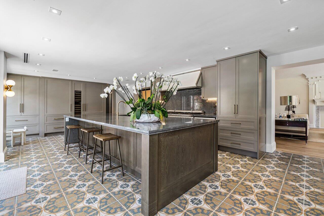 BOULEVARD ESTATES - Residential