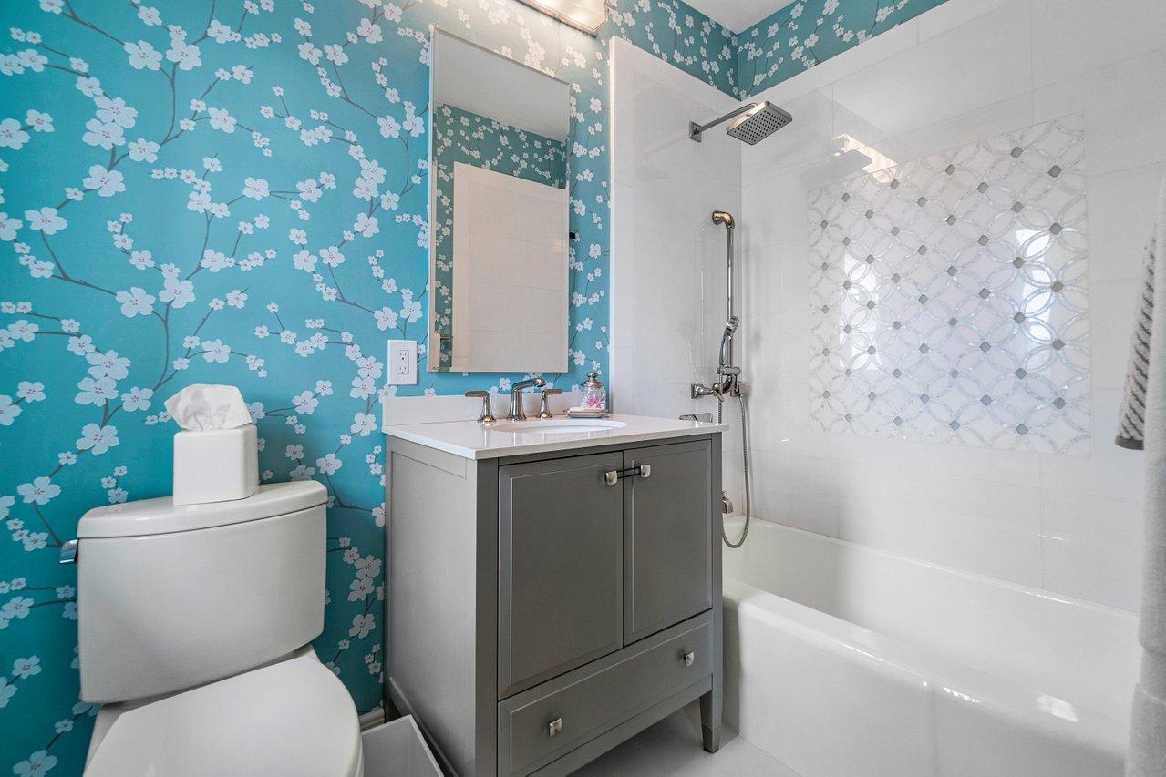 BOULEVARD ESTATES - Residential