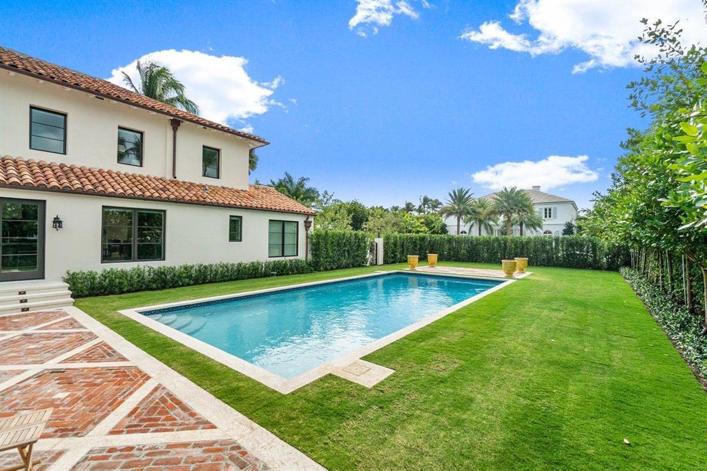 BOULEVARD ESTATES - Residential