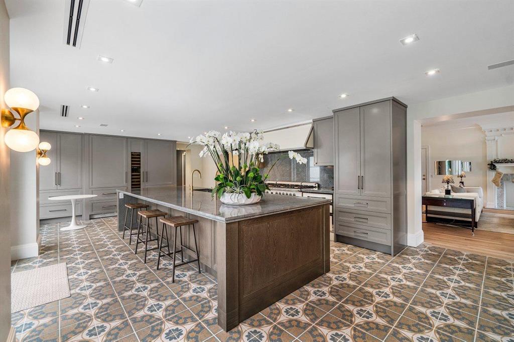 BOULEVARD ESTATES - Residential