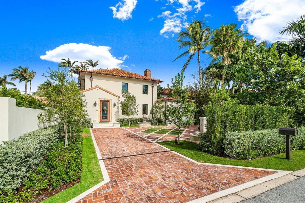 BOULEVARD ESTATES - Residential