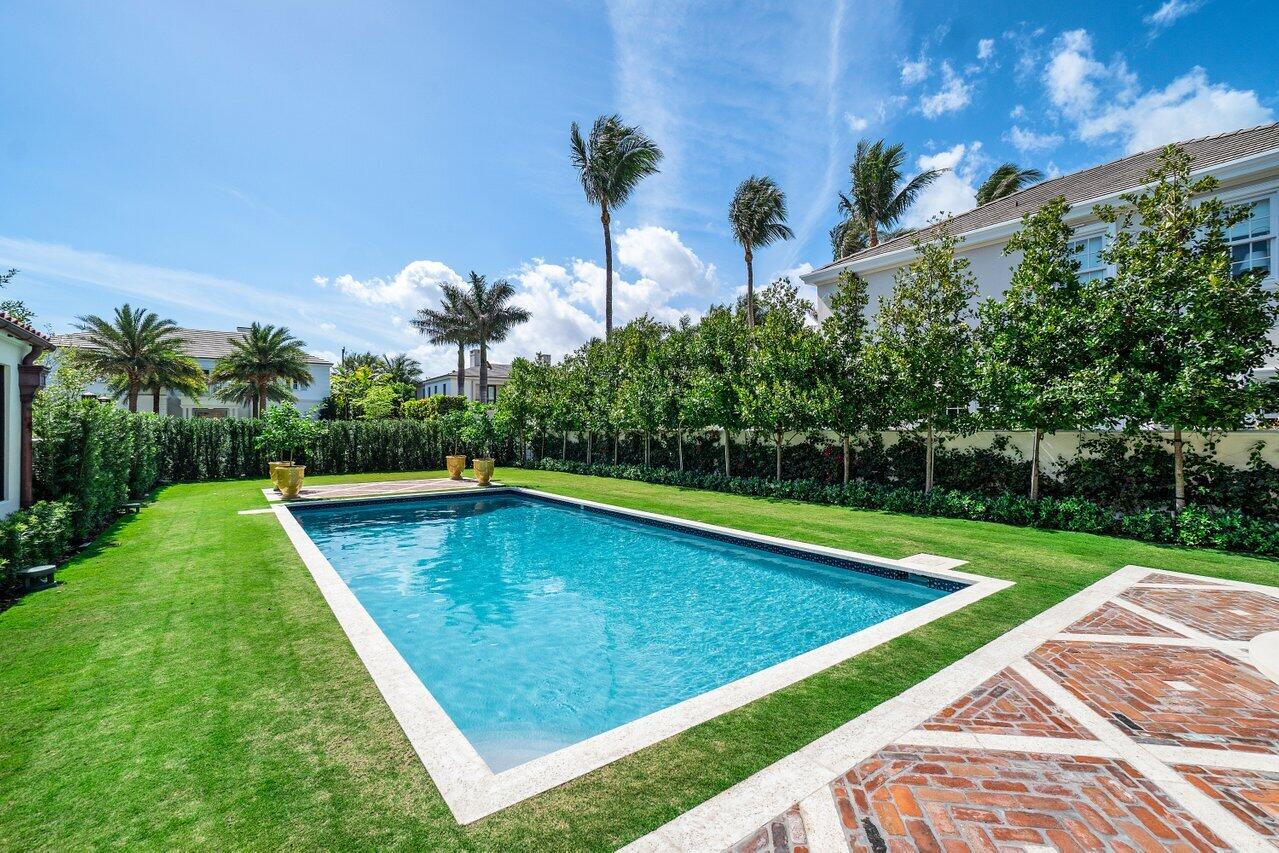 BOULEVARD ESTATES - Residential