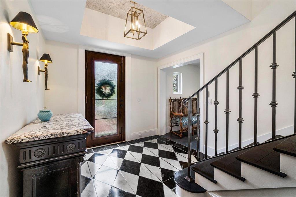 BOULEVARD ESTATES - Residential