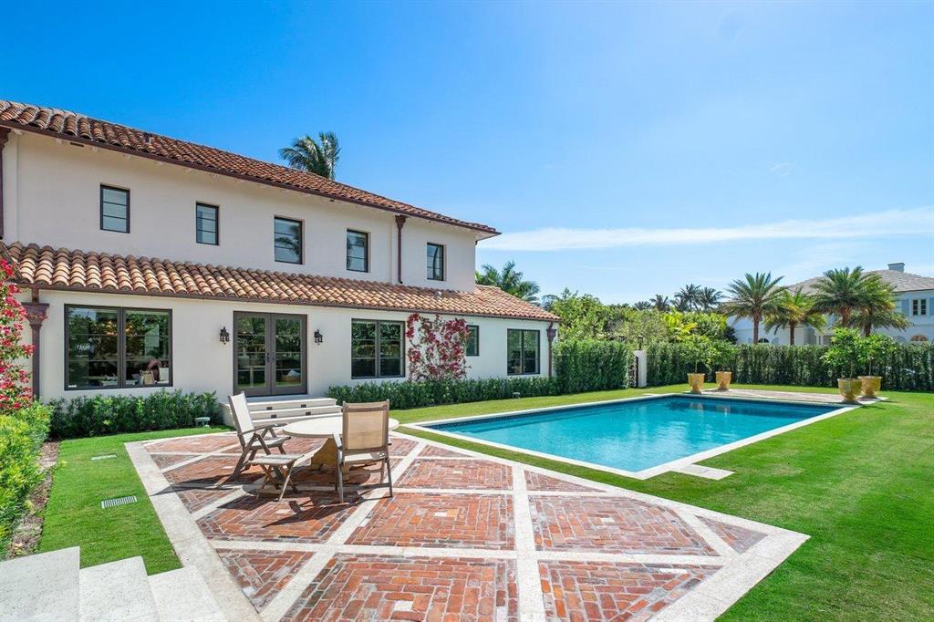 BOULEVARD ESTATES - Residential