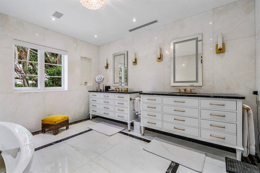 BOULEVARD ESTATES - Residential