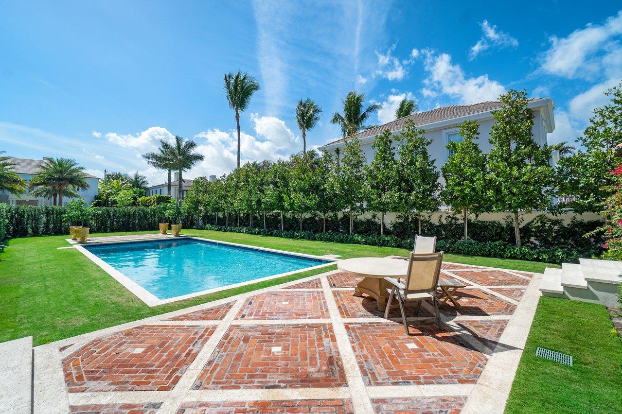 BOULEVARD ESTATES - Residential