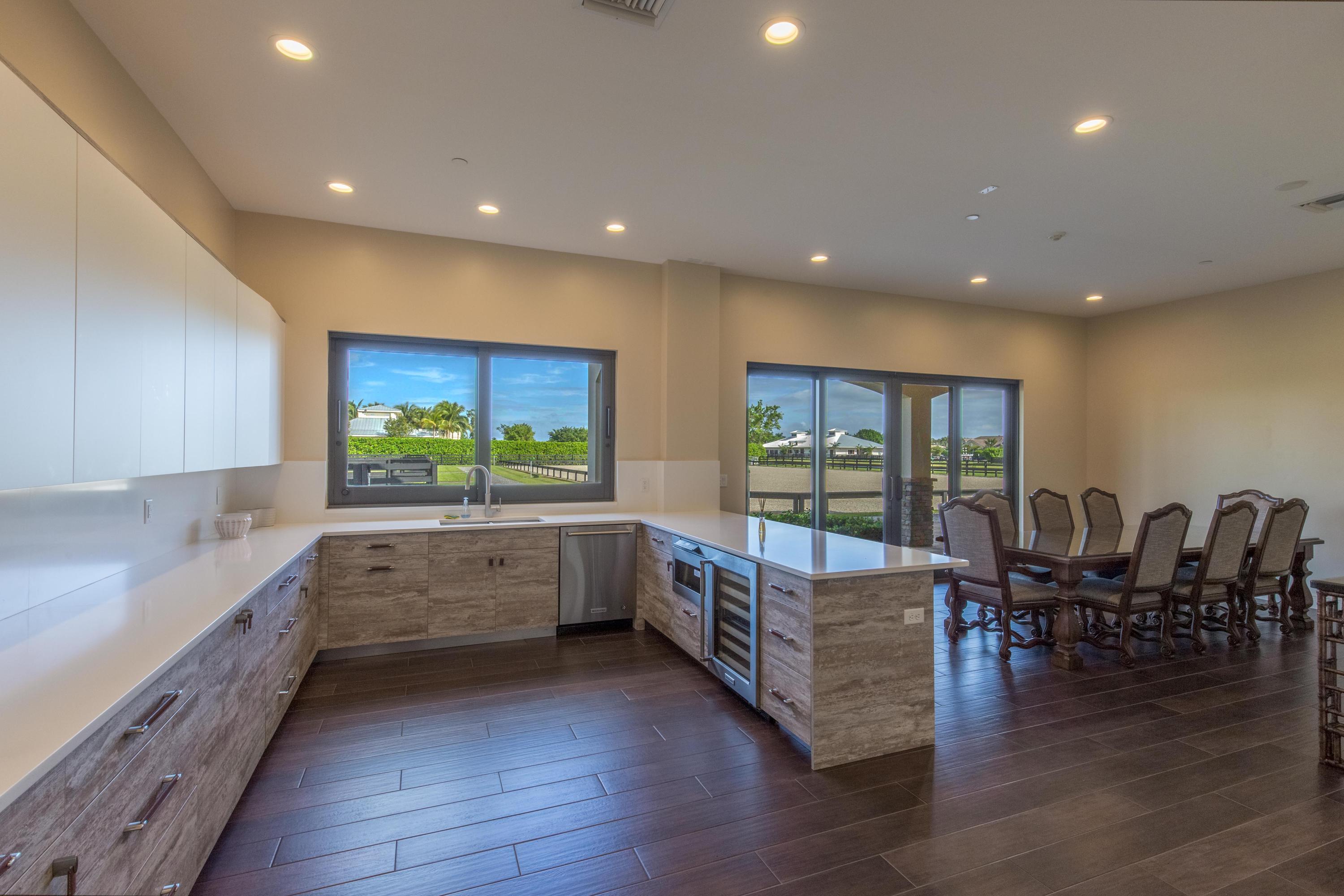 GRAND PRIX VILLAGE SOUTH - Residential