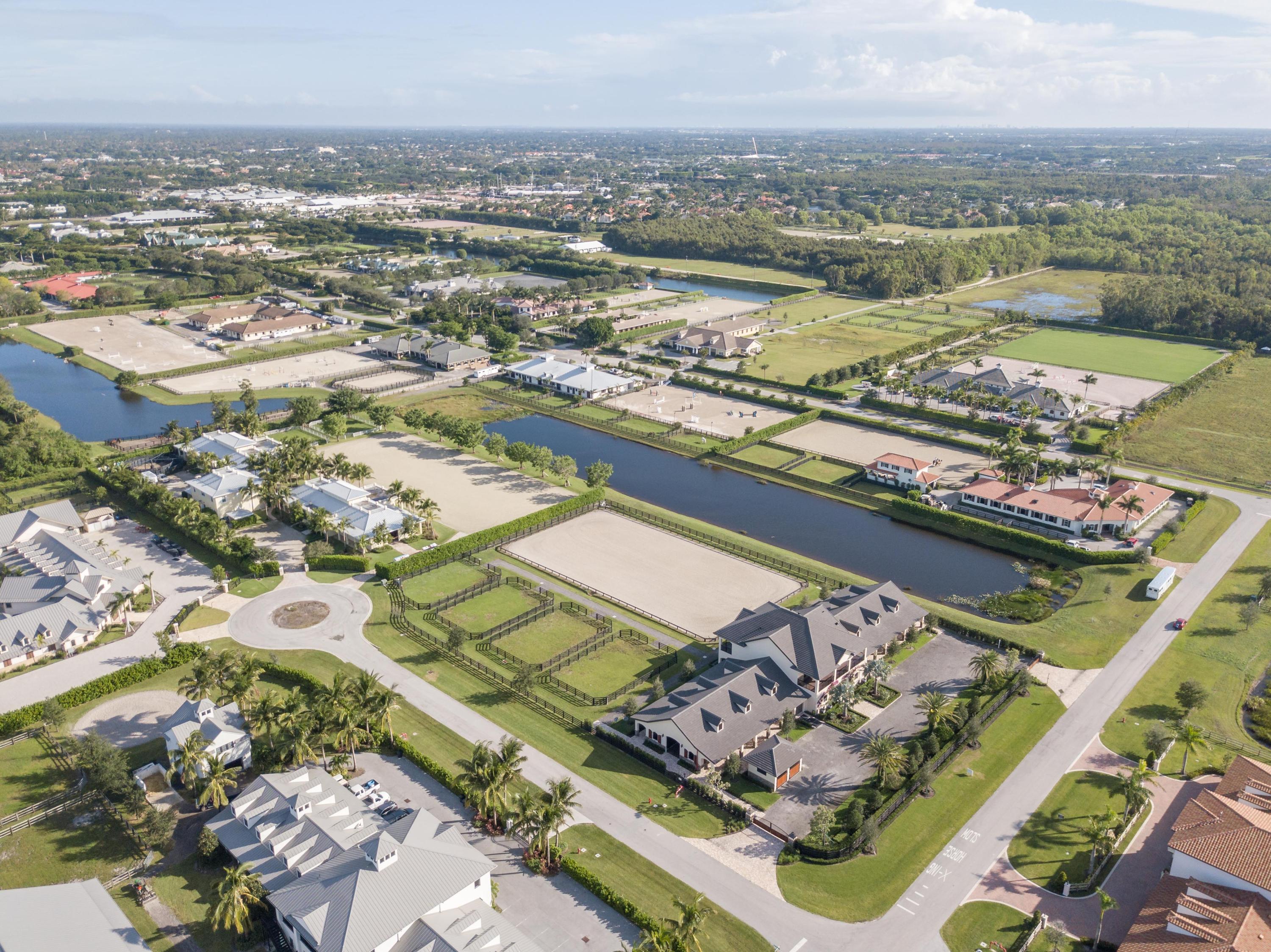 GRAND PRIX VILLAGE SOUTH - Residential