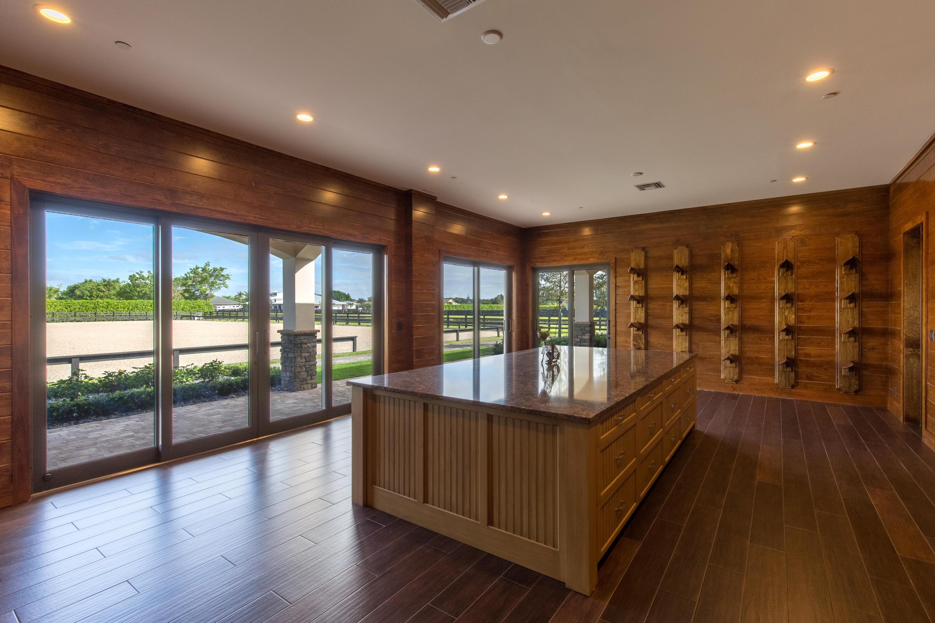 GRAND PRIX VILLAGE SOUTH - Residential