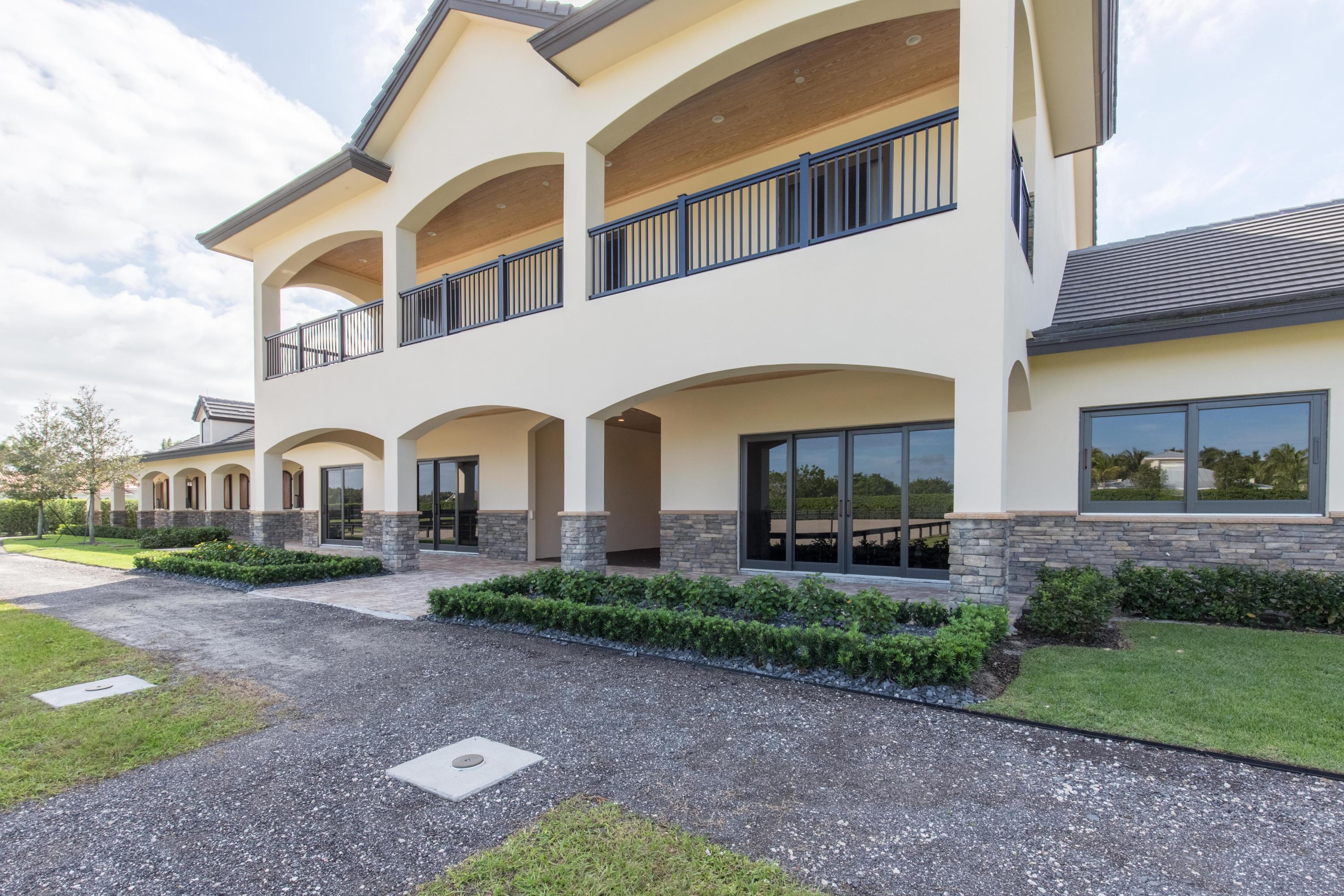 GRAND PRIX VILLAGE SOUTH - Residential