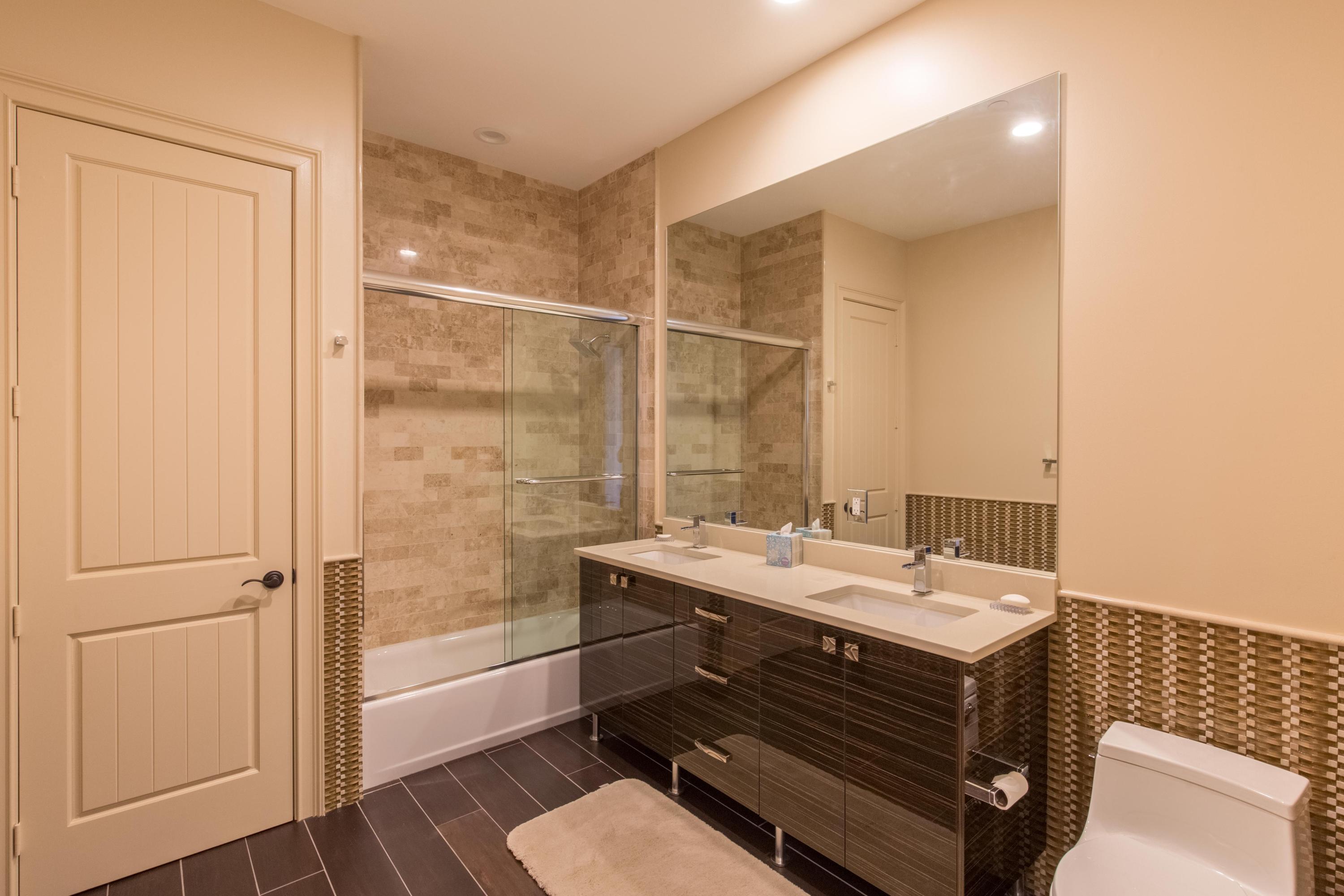 GRAND PRIX VILLAGE SOUTH - Residential