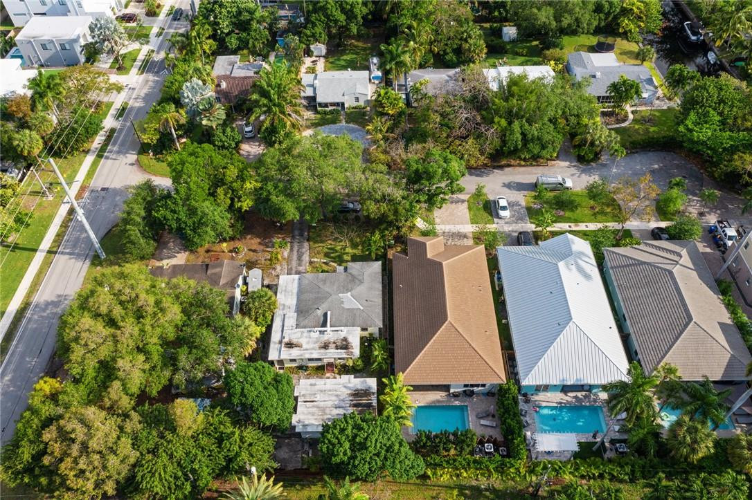 LAUDERDALE - Residential