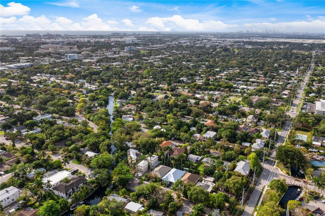 LAUDERDALE - Residential