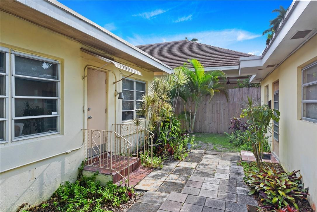 LAUDERDALE - Residential