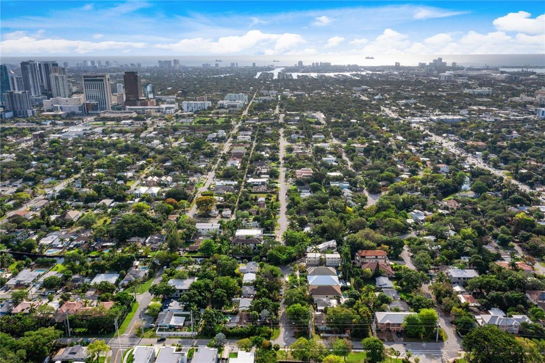 LAUDERDALE - Residential