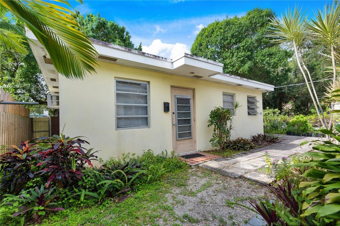 LAUDERDALE - Residential