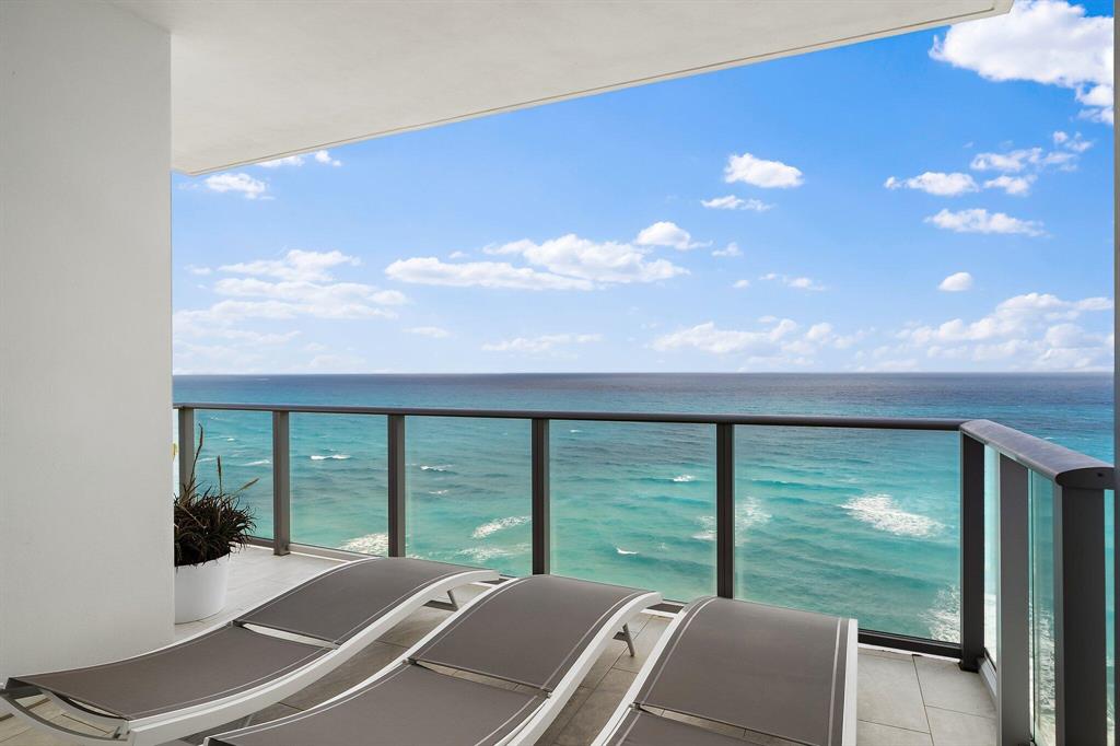 5000 NORTH OCEAN - Residential