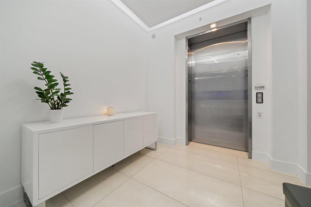 5000 NORTH OCEAN - Residential