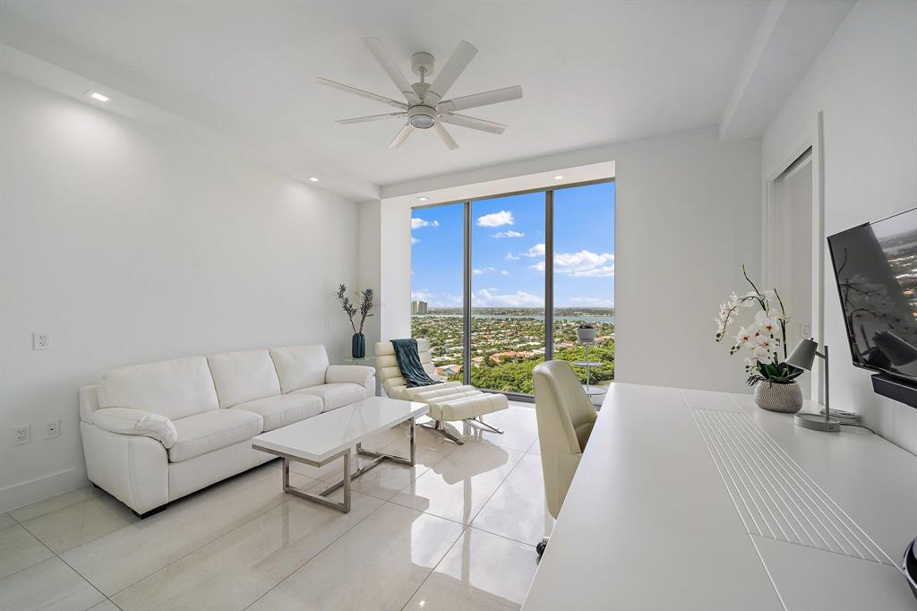 5000 NORTH OCEAN - Residential