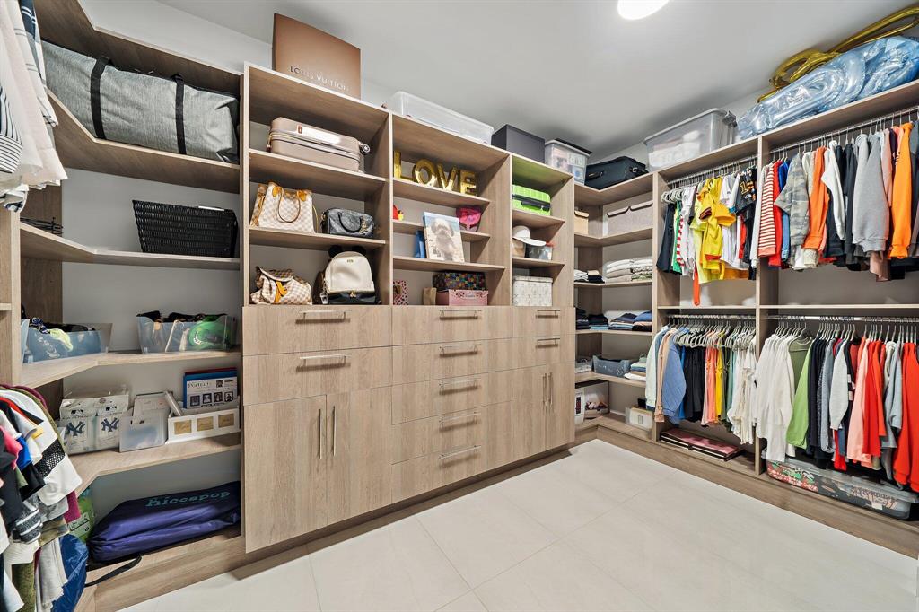 5000 NORTH OCEAN - Residential