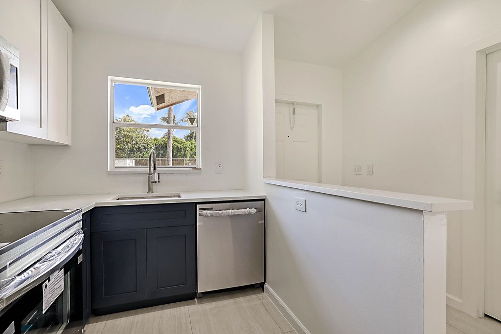 Photo of 320 NE 42nd Street, Boca Raton, FL 33431 (MLS # B26020365)