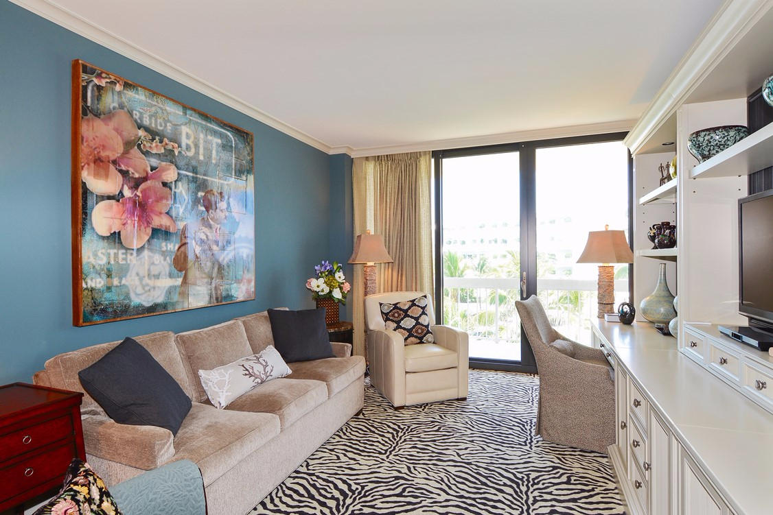 THREE THIRTY OCEAN CONDO - Residential