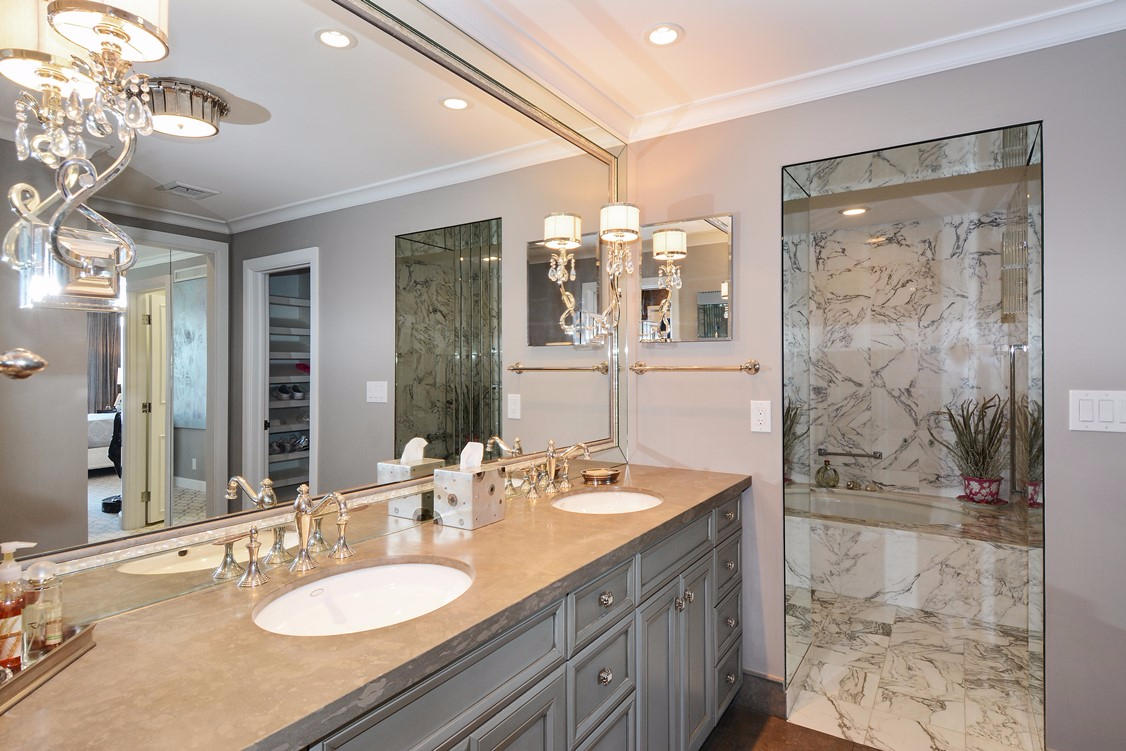 THREE THIRTY OCEAN CONDO - Residential