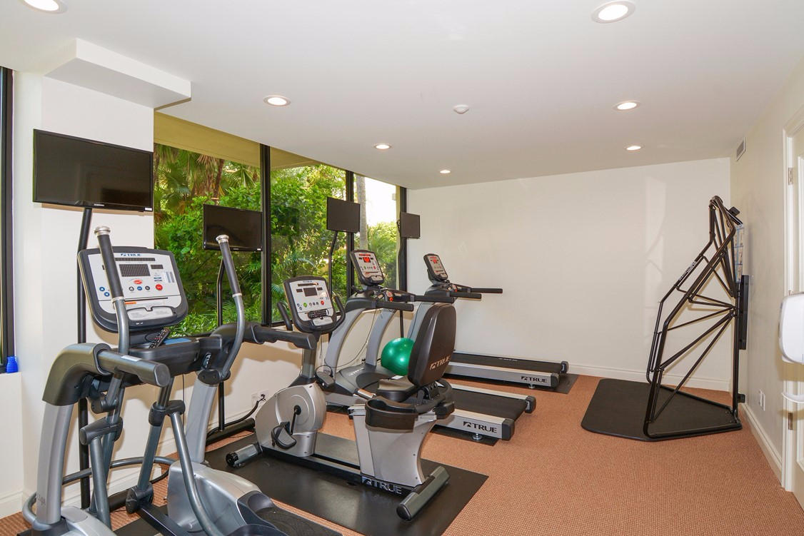 THREE THIRTY OCEAN CONDO - Residential