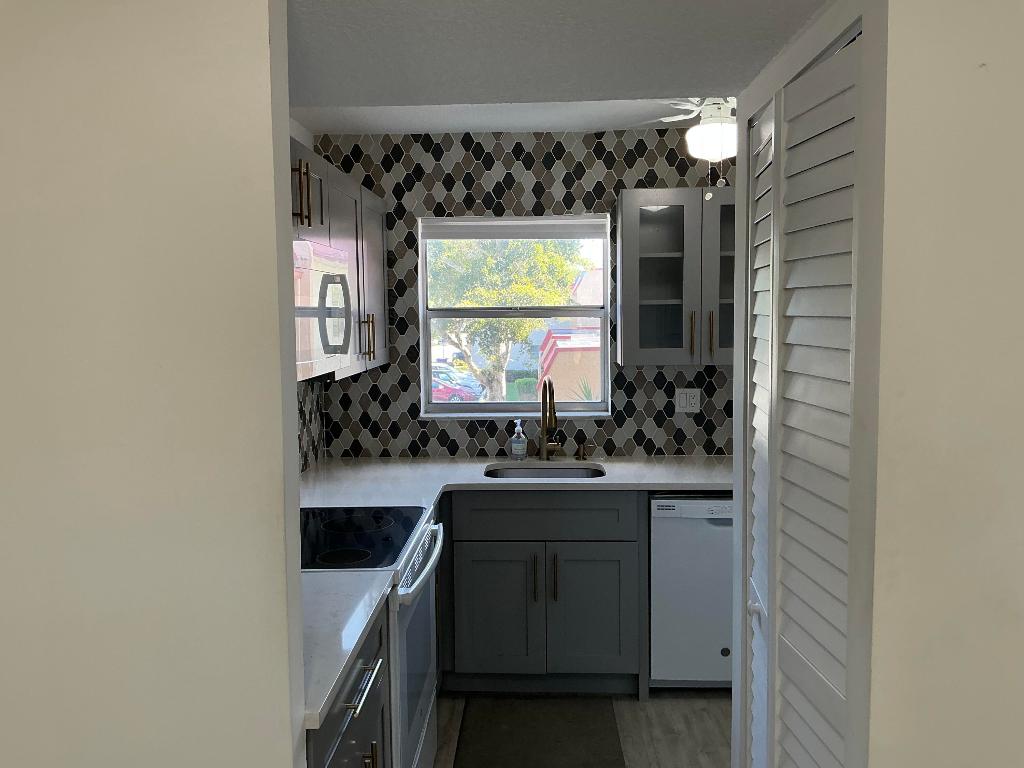 GOLDEN LAKES VILLAGE CONDO 1 THRU 13-A - Residential