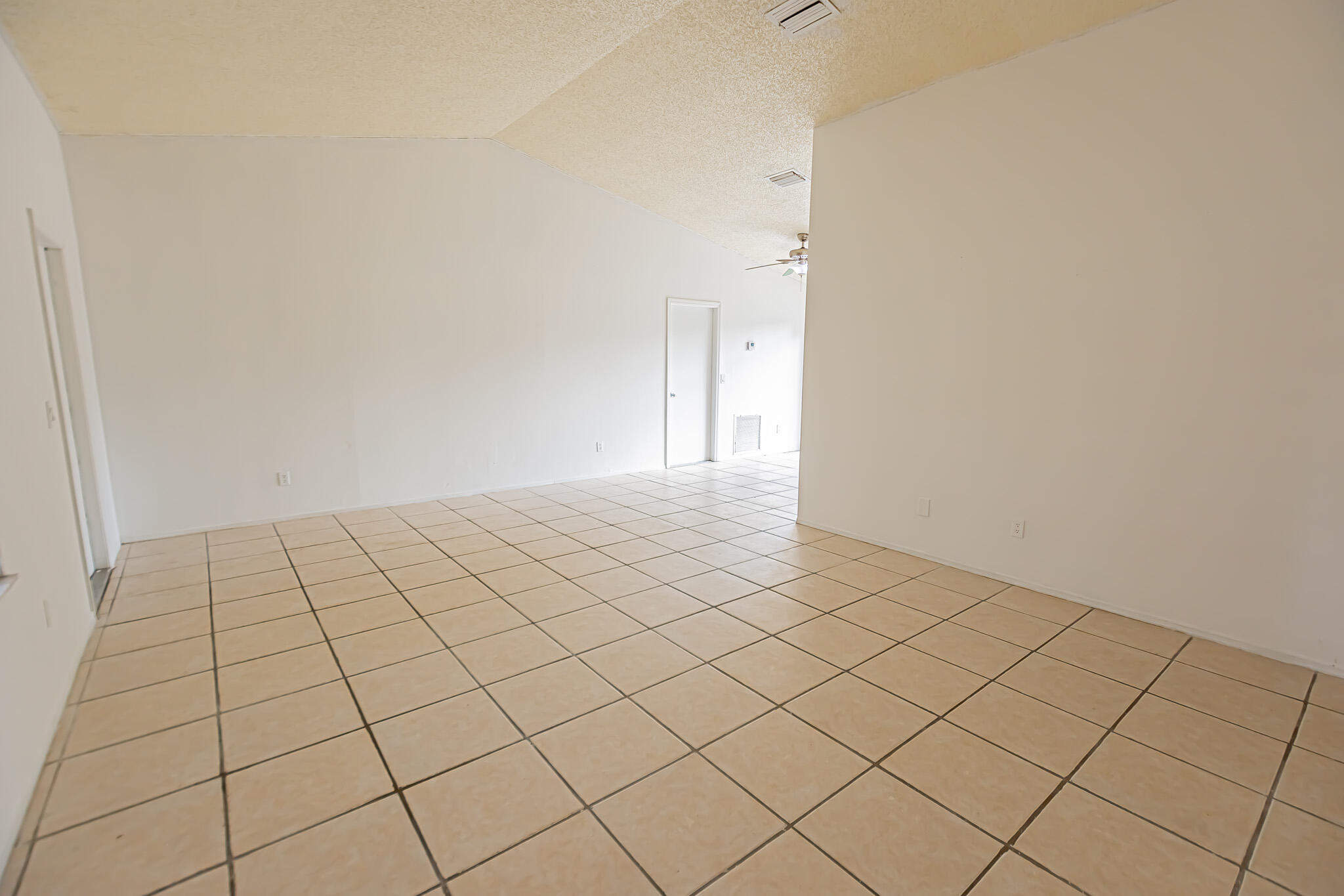 2561 SE Charleston Drive