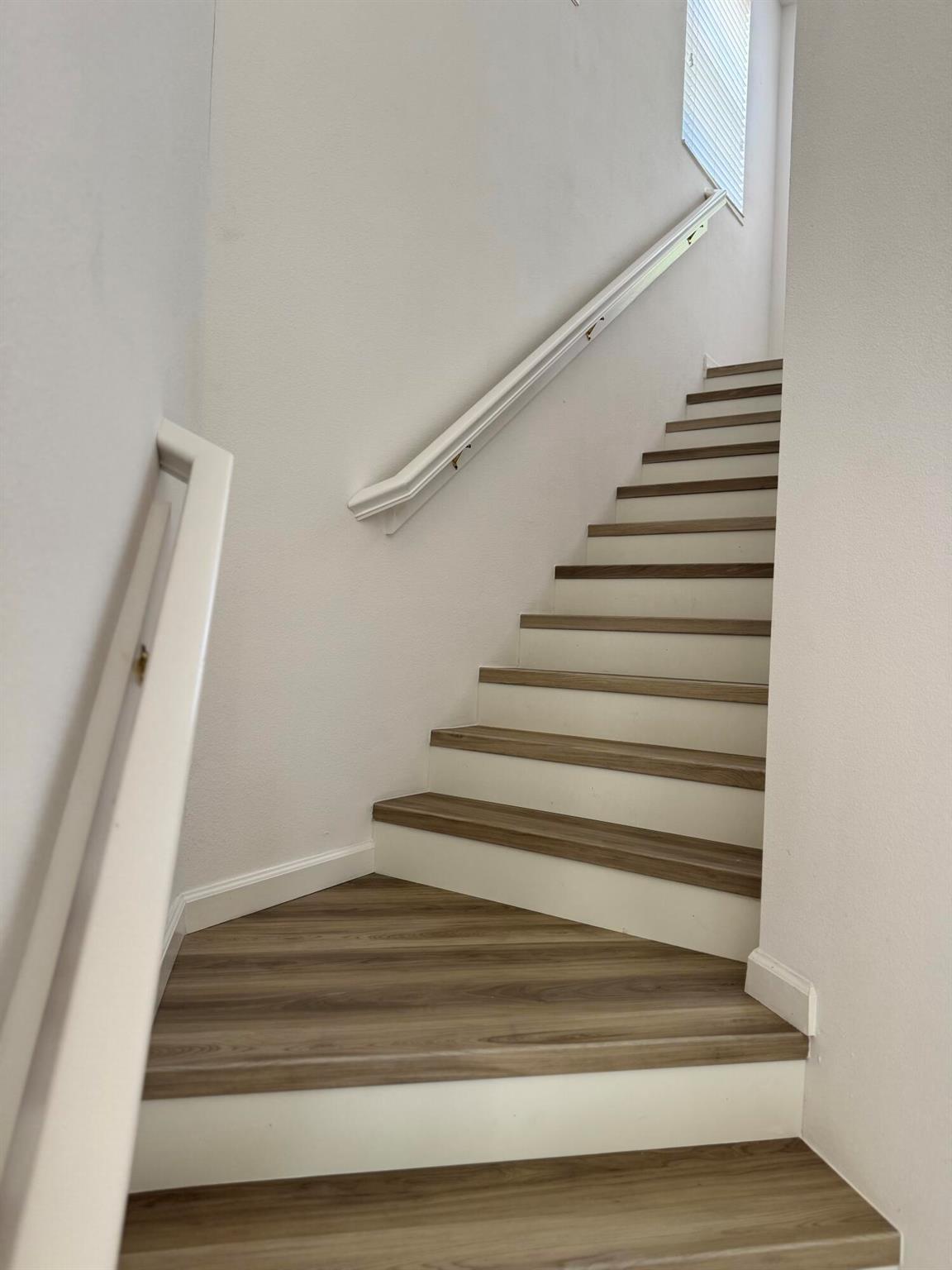 BALLENISLES - Residential Lease