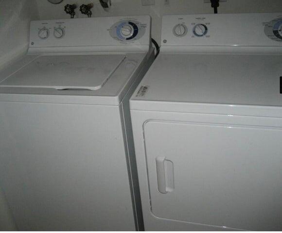 MOORINGS AT LANTANA CONDO - Residential Lease