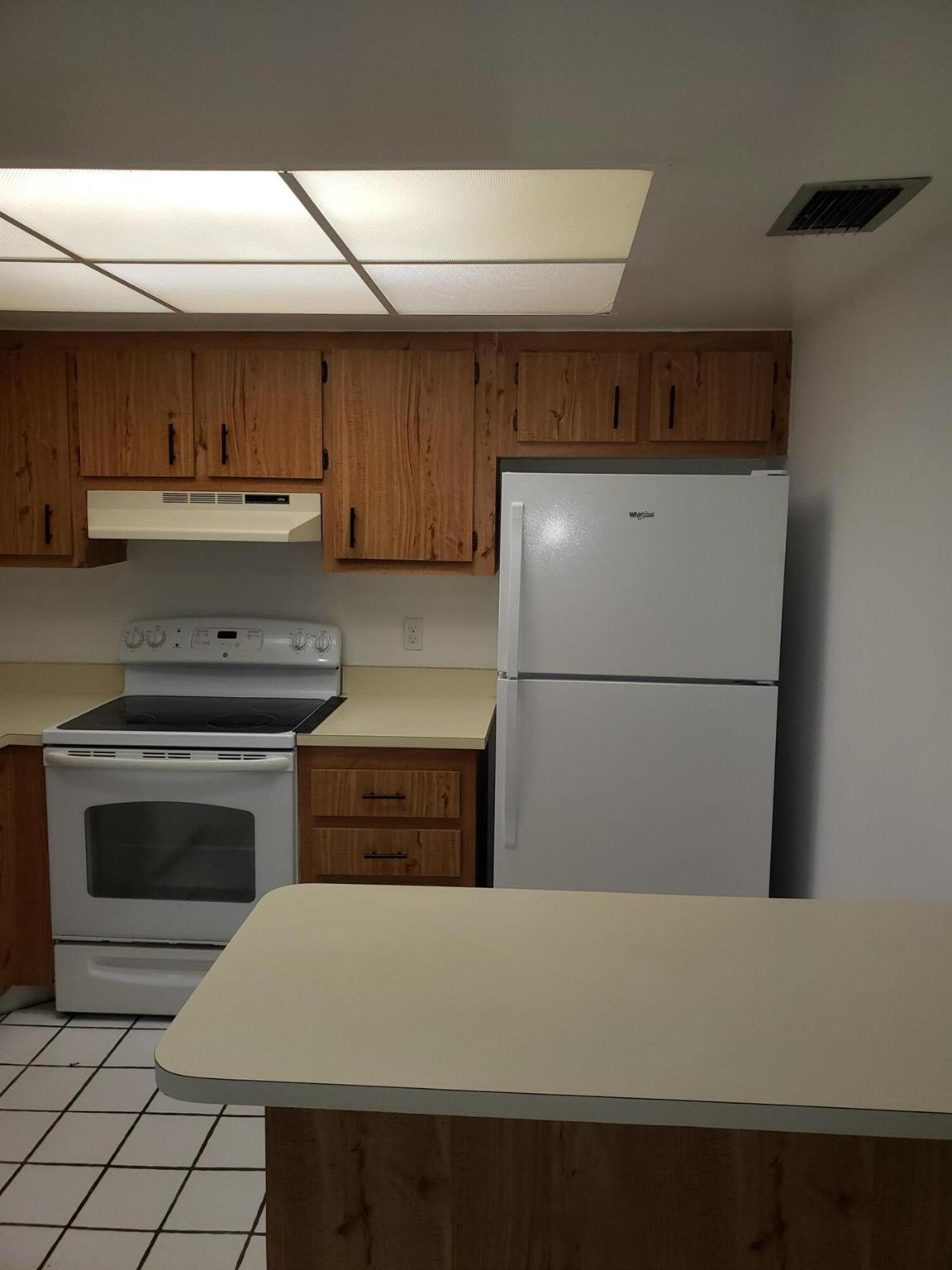 OAK COURT CONDO - Residential Lease