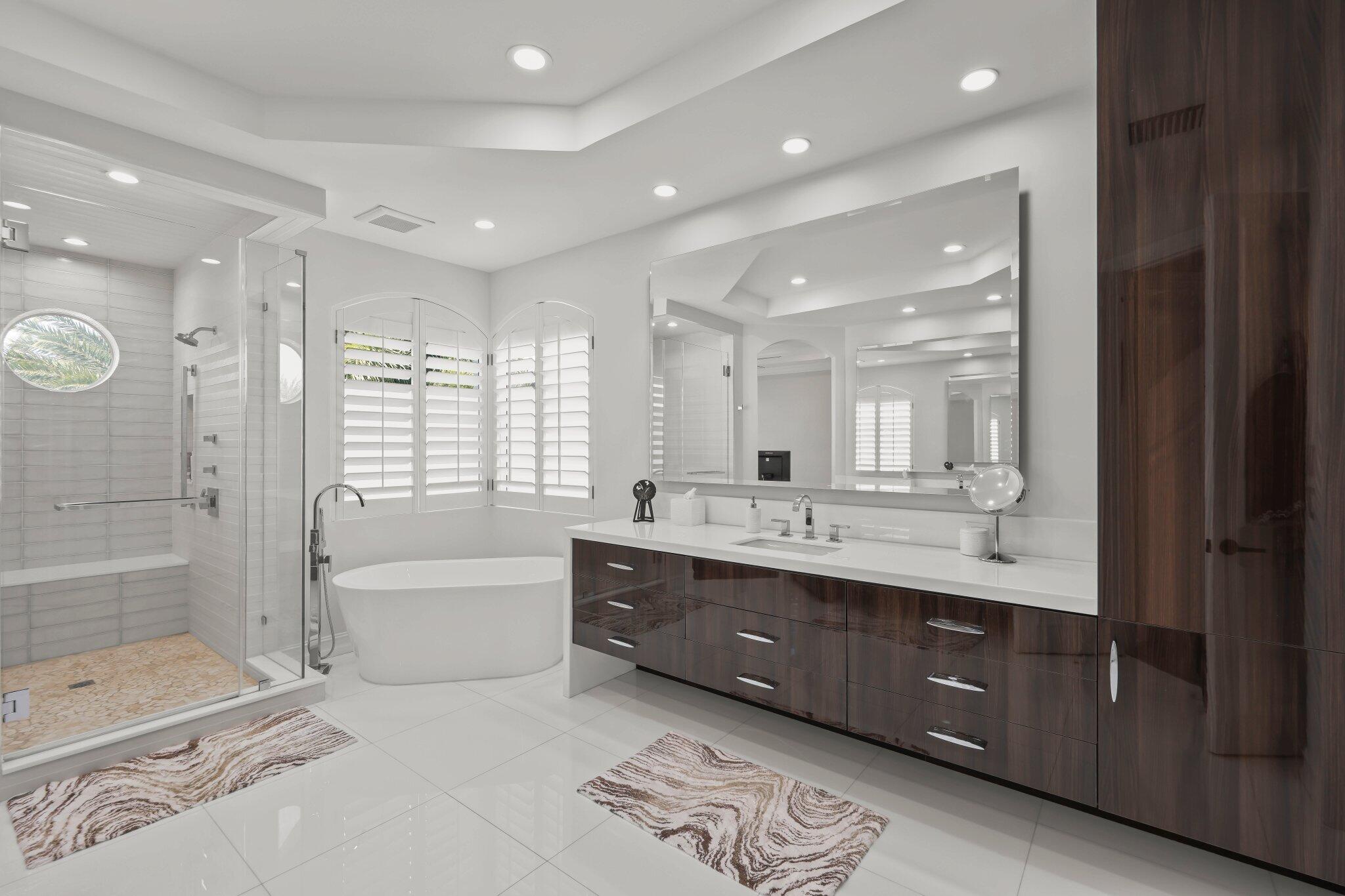 BOCA HARBOUR ISLAND - Residential